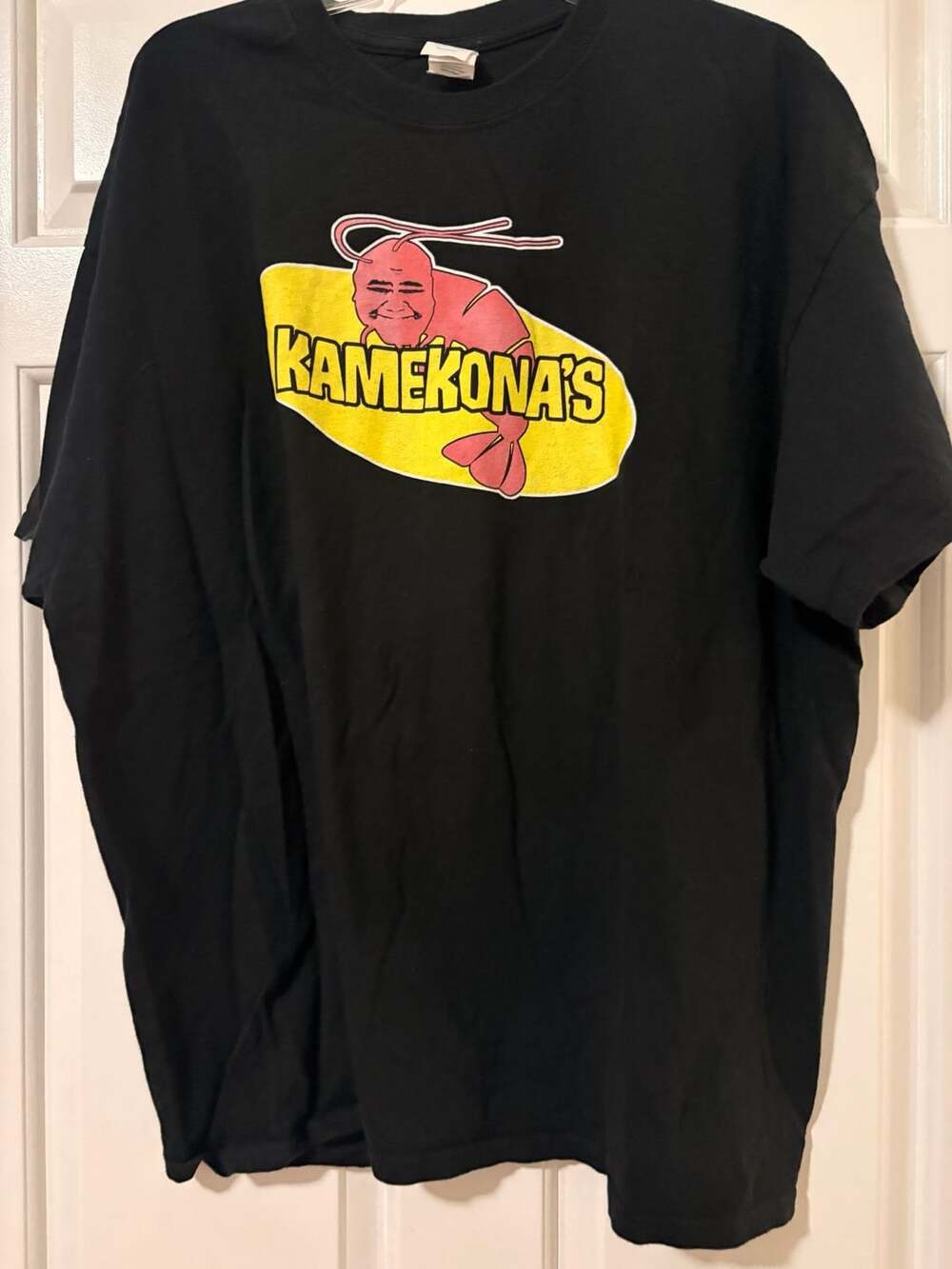Gildan Kamekona's Shrimp Logo T-Shirt Size 2XL Black Graphic Tee
